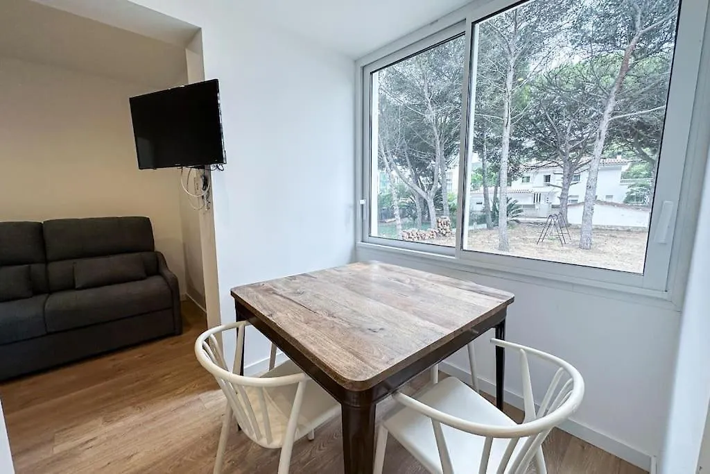 Can Romy Appartement T2D - A 80M De La Plage De Cala Montgo L' Escala